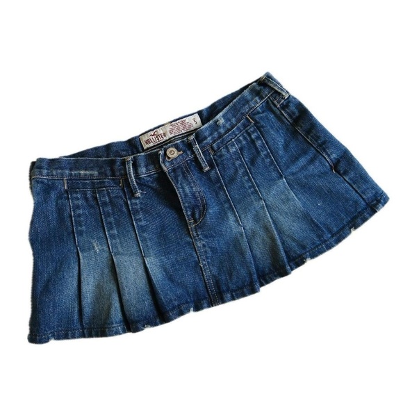 Vintage y2k hollister pleated jean micro skirt